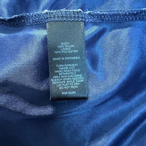 Express Babydoll Tank Top L Blue Navy Mesh Floral Ruffle V-Neck Smocked Waist - Picture 9 of 9